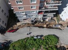 İzmirde toprak kayması Ortalık savaş alınına döndü: Göktaşı düştü sandım