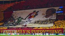 Galatasaray taraftarından Victor Osimheni duygulandıran koreografi