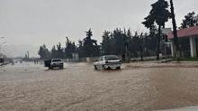 Şanlıurfa’da sağanak hayatı felç etti Evin içinden sular böyle geldi
