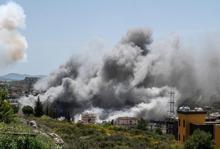 İsrailden Lübnana bombardıman Bölgeden sıcak görüntüler