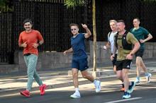 Fransa Cumhurbaşkanı Macron, Seğmenler Parkında sabah koşusunu yaptı