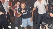Trabzonspor taraftarı Mohamed Salahı bekliyor