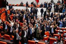 Terörsüz Türkiye yasası kabul edildi TBMMdeki tarihi oturumdan kareler