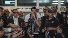 Beşiktaş, Dusan Vlahovici İstanbula getirdi Taraftar ile buluşmasından fotoğraflar