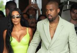 Kanye West'in terlikleri olay oldu