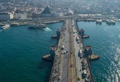 Atatürk ve Galata Köprüleri trafiğe kapatılacak