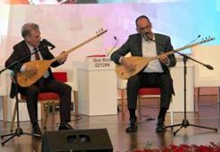 İbrahim Kalın, saz çalıp türkü söyledi