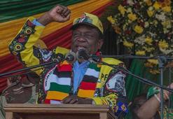Zimbabve'de seçimi Mnangagwa kazandı