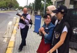 Doğumdan sonra bebeğini öldüren anne gözyaşlarıyla götürüldü
