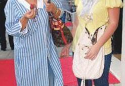 Hem alışveriş hem eğlence