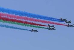 Milli füze SOM-B1 Azerbaycan Ordusu’nun geçit töreninde