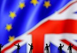 Brexit sonrası İngiltere'de yaşayan AB vatandaşlarının kaderi belli oldu