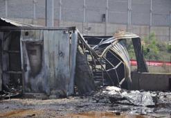 Son dakika: Fabrikada yangın...Ortalık savaş alanına döndü