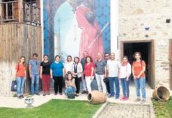Ziyaretçiler, kültür yuvalarına akın etti