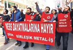 15 bin metal  işçisi grevde!