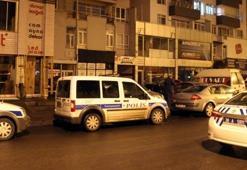 Dehşet! Tartıştığı babasını boğazını keserek öldürdü