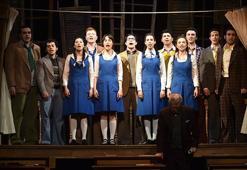 'Gençliğe Hitabe' ile gözyaşlarına boğuldu