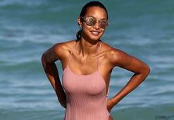 Lais Ribeiro büyüledi