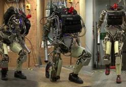 Bakan Özlü: Robot asker çok yakın