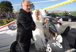Safiye Soyman açılışta gelin oldu