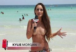 Naked News adlı haber sitesi yeni çıplak çalışma arkadaşları arıyor
