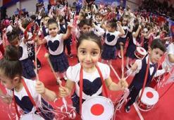 23 Nisan tüm Türkiye'de kutlandı