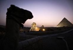 Giza Piramidi'nin sırrı çözüldü