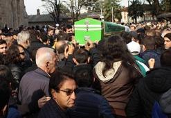Cem Korkmaz'ı son yolculuğunda çocuk hayranları yalnız bırakmadı