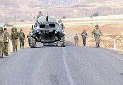 Bomba askere tuzak kuran PKK'lının elinde patladı