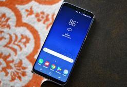 Samsung Galaxy S9 sahipleri ekrandaki ölü noktalardan şikayetçi