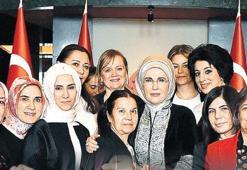 ‘Kadınlar temel insanî haklarını istiyorlar’