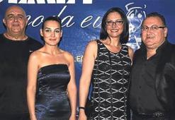 Demet’ten abiye ve gelinlik fırtınası
