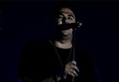 Yunanistan’ın pop starı Remos, Bodrum’da konser verdi