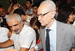 Sürgünden iyimser duygularla döndü