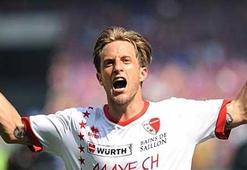 Reto Ziegler gol krallığına yürüyor