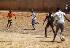 Geleceğin Sow'ları, Demba Ba'ları...