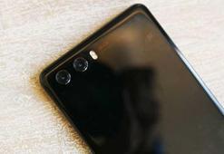 Huawei P20 üç arka kameraya sahip olabilir! Huawei P20'nin ilk görüntüleri sızdırıldı