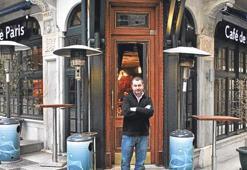 Asmalımescit’in göbeğinde Cafe de Paris