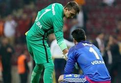 Muslera: Volkan sahada taraftar gibi