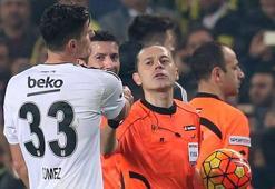 Al Ahli-Al Shabab maçı Cüneyt Çakır'ın