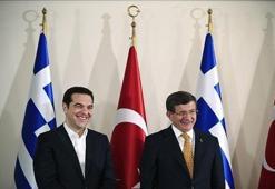 Davutoğlu: 'Kıbrıs'ta çözüme çok yakınız'