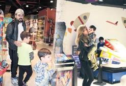 Çocuklarından  güç alıyor