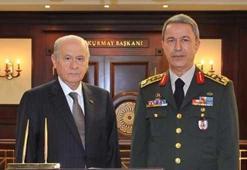 Bahçeli'den Orgeneral Akar'a destek