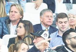 Efsaneler Vodafone Arena'da