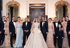 Sarayda düğün