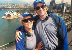 Hugh Jackman aşkın doruğunda