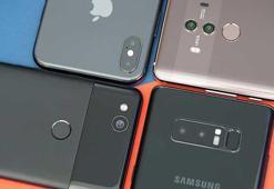 Galaxy Note 8, iPhone X ve Pixel 2'yi OIS video kayıt karşılaştırmasında geçti