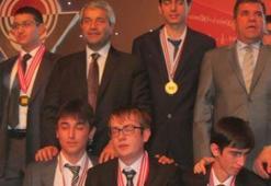 18. Matematik Olimpiyatları'nı kazanan Anafen