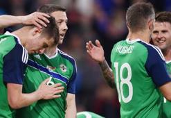 Kuzey İrlanda sürpriz peşinde