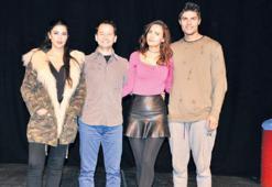 Oyuna konuk  oldular